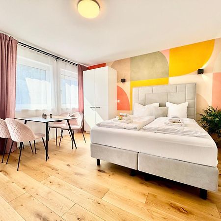 Stylische Wohnung Mit Balkon Vienna Esterno foto