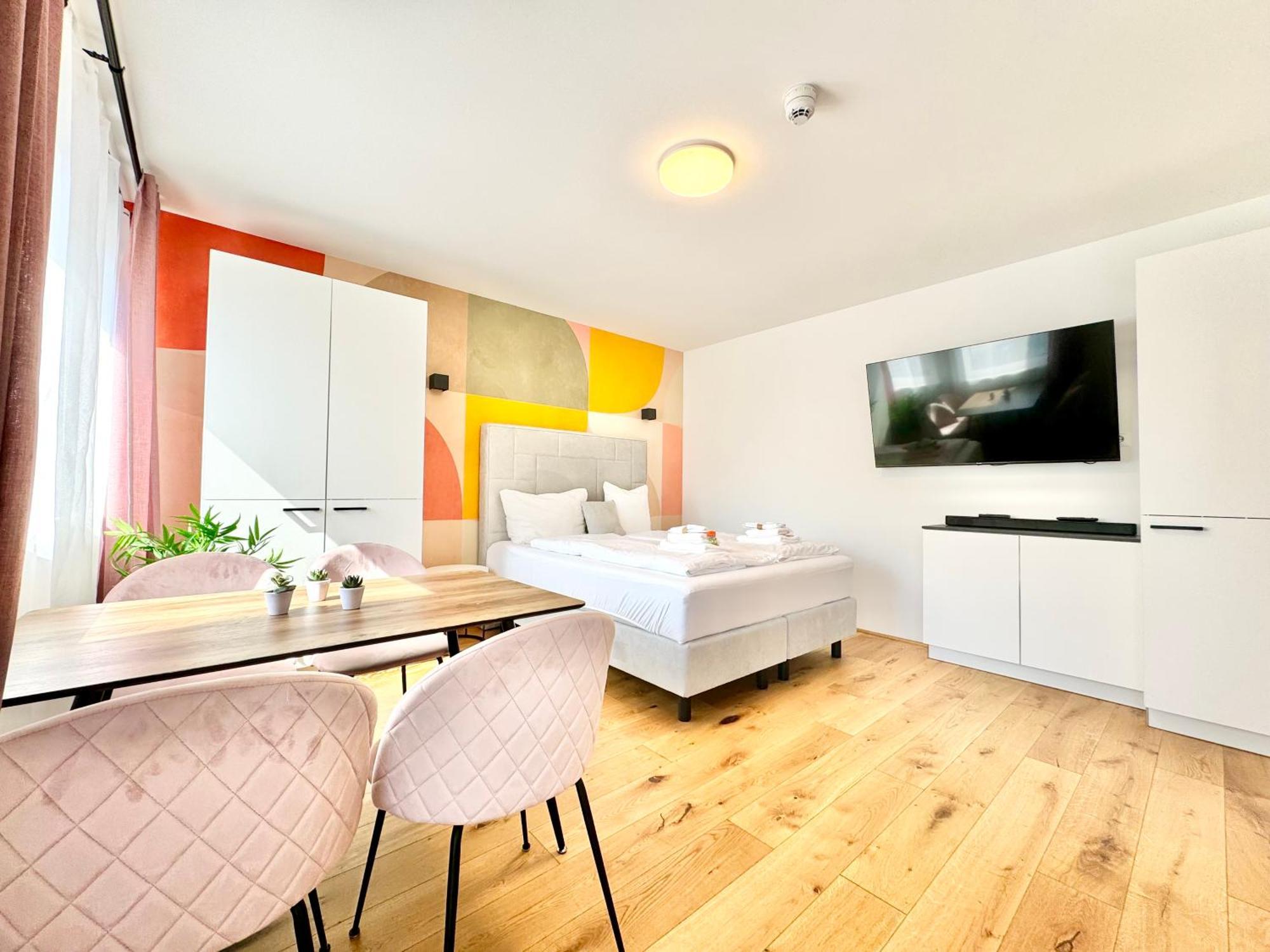 Stylische Wohnung Mit Balkon Vienna Esterno foto